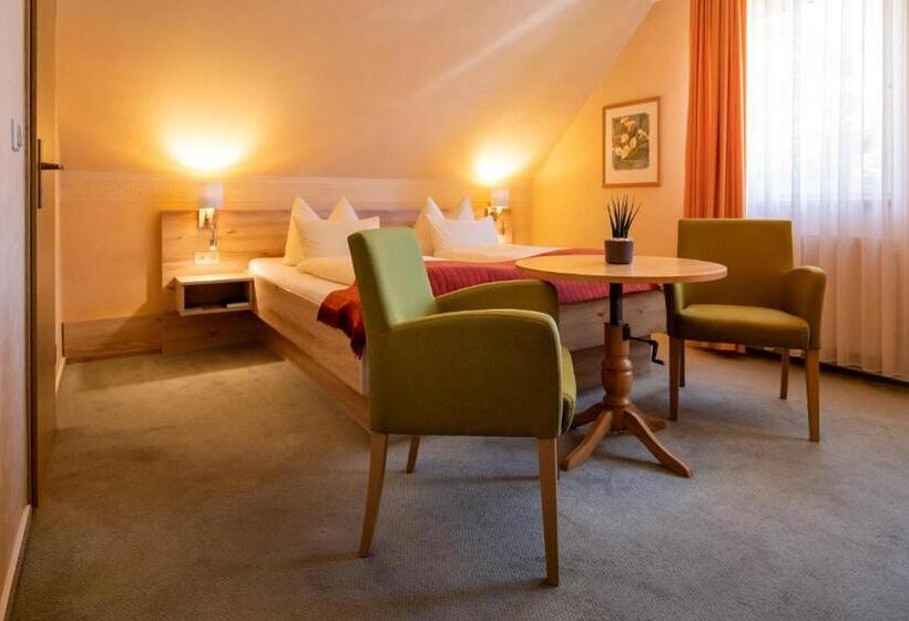 ホテル Zum Steinhof