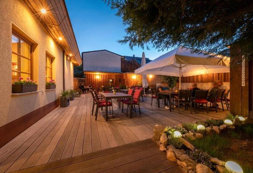 ホテル Zum Steinhof