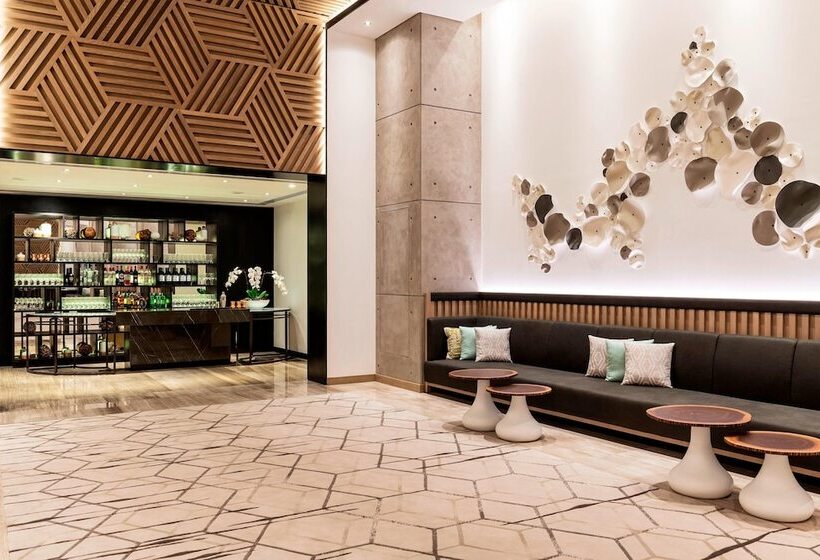 Le Royal Meridien Beach Resort & Spa Dubai