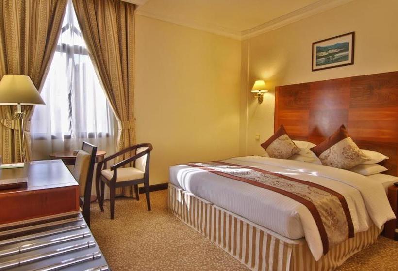 هتل Majan Continental