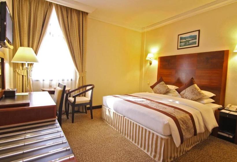 هتل Majan Continental