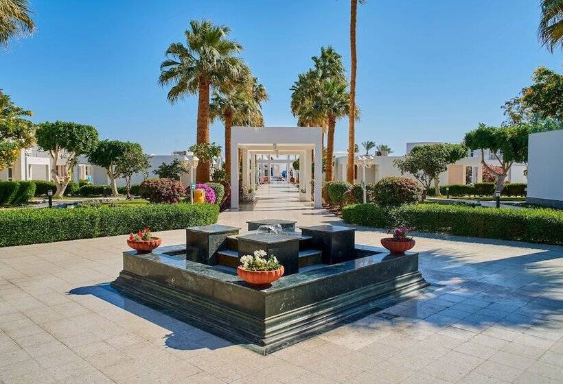 Maritim Jolie Ville Resort & Casino