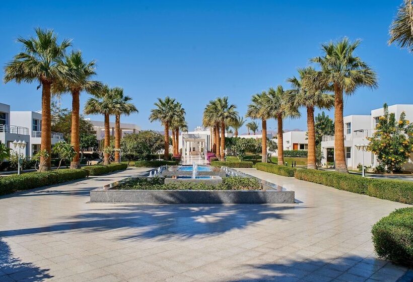 Maritim Jolie Ville Resort & Casino