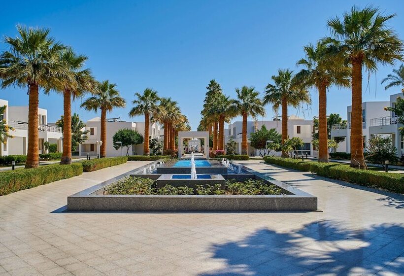 Maritim Jolie Ville Resort & Casino