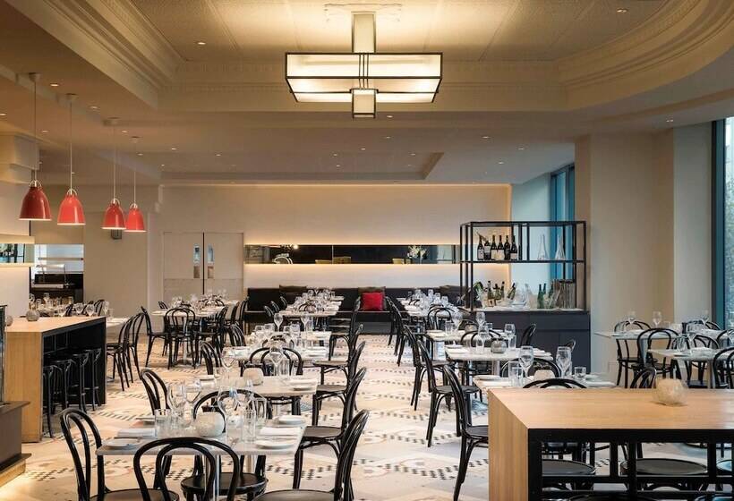 Novotel Melbourne On Collins