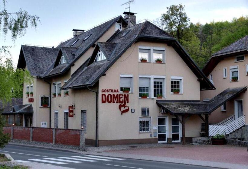 پانسیون Guesthouse Zorko Gostilna Domen