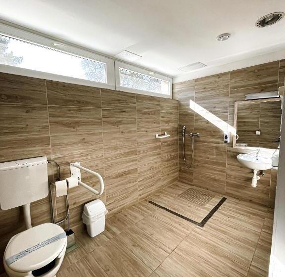 öreg Tó Hotel és Rendezvénytér