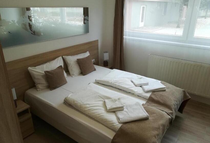 öreg Tó Hotel és Rendezvénytér