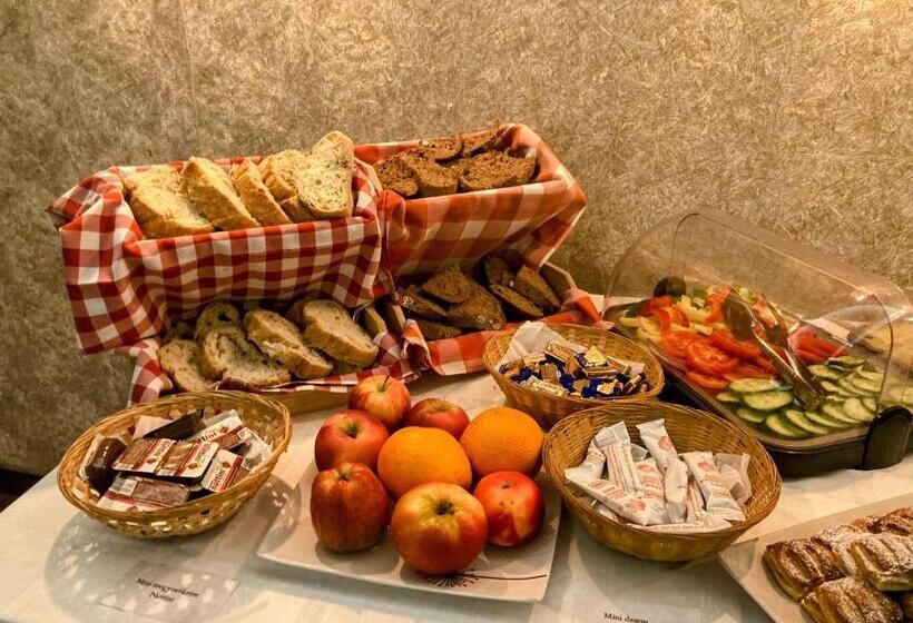 öreg Tó Hotel és Rendezvénytér