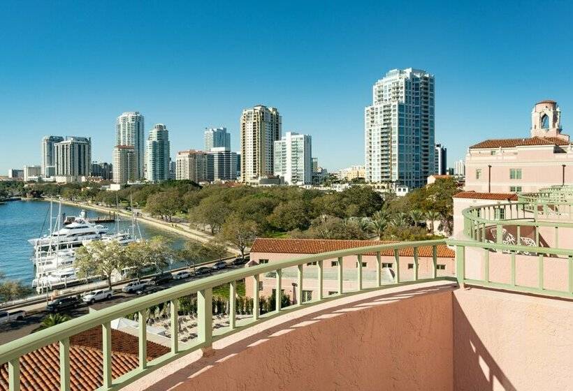 The Vinoy Resort & Golf Club, Autograph Collection