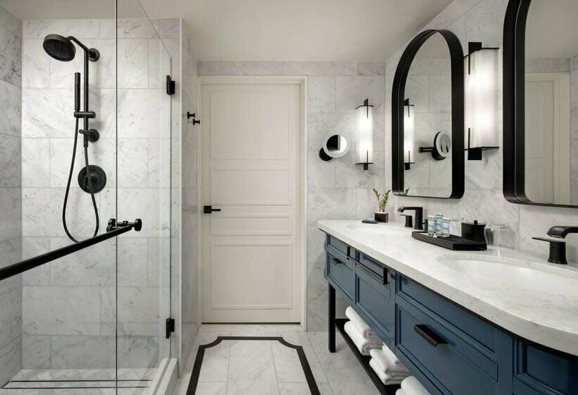 The Vinoy Resort & Golf Club, Autograph Collection