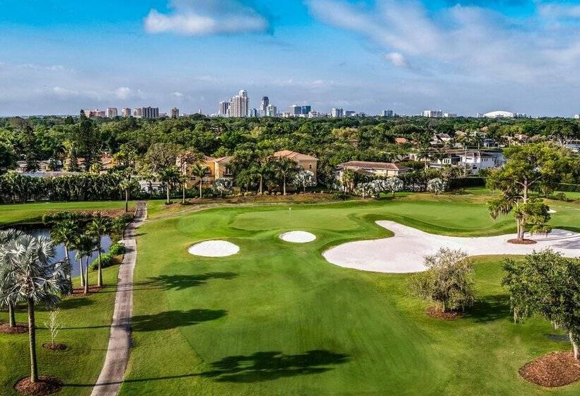 The Vinoy Resort & Golf Club, Autograph Collection