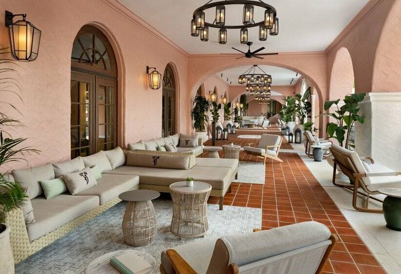 The Vinoy Resort & Golf Club, Autograph Collection