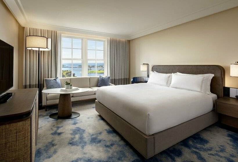 The Vinoy Resort & Golf Club, Autograph Collection