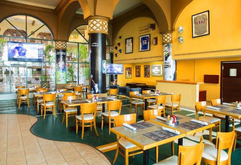 Villa Del Palmar Beach Resort & Spa