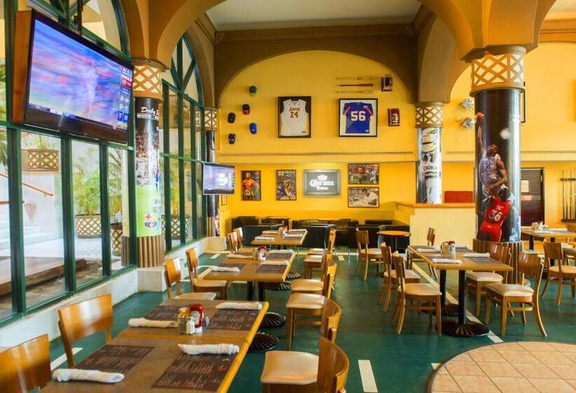 Villa Del Palmar Beach Resort & Spa