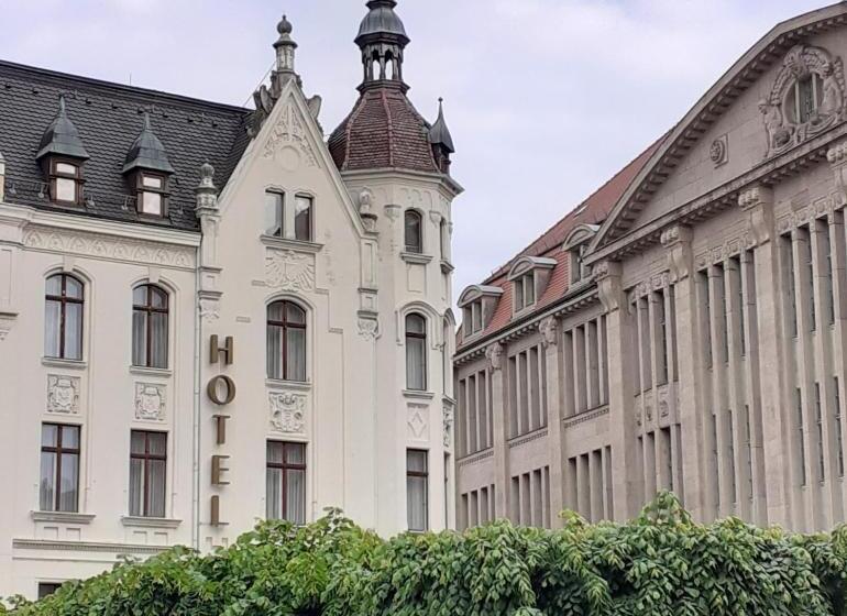 Akzent Hotel Am Goldenen Strauss