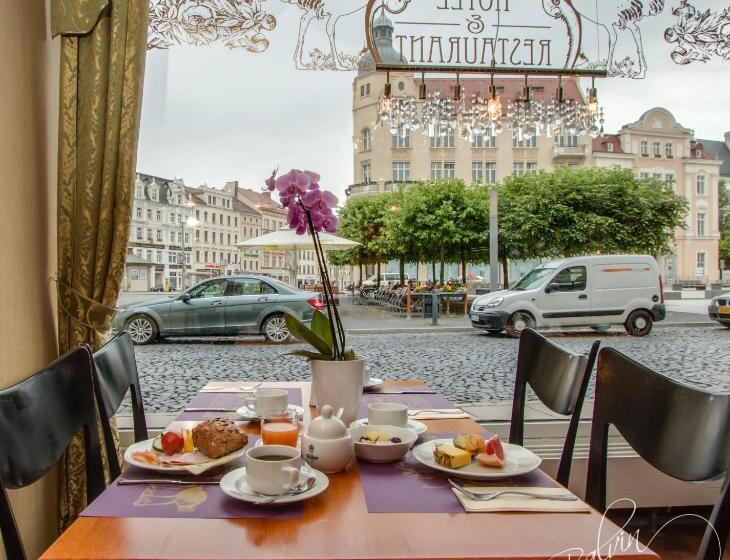 Akzent Hotel Am Goldenen Strauss