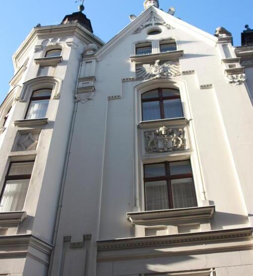 Akzent Hotel Am Goldenen Strauss