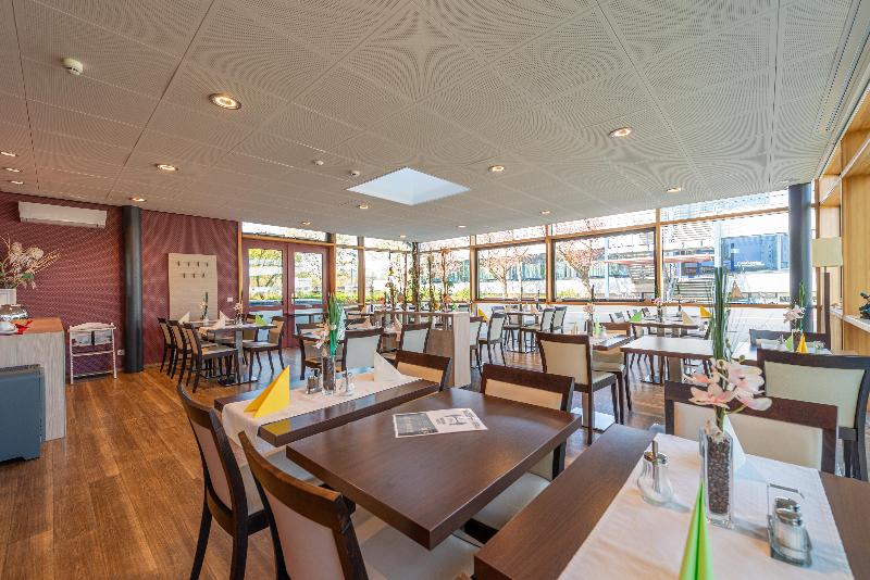 Das Hotel An Der Stadthalle   Rostock Hbf