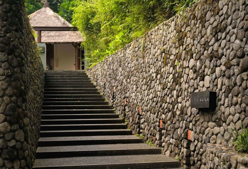 בית מלון כפרי Alila Ubud