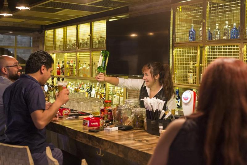 هتل Alqasr Metropole