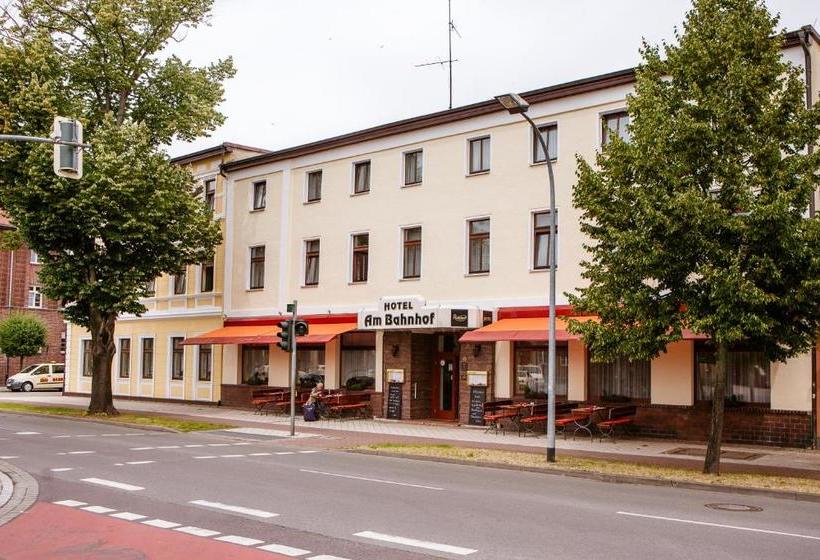 בית מלון כפרי Am Bahnhof