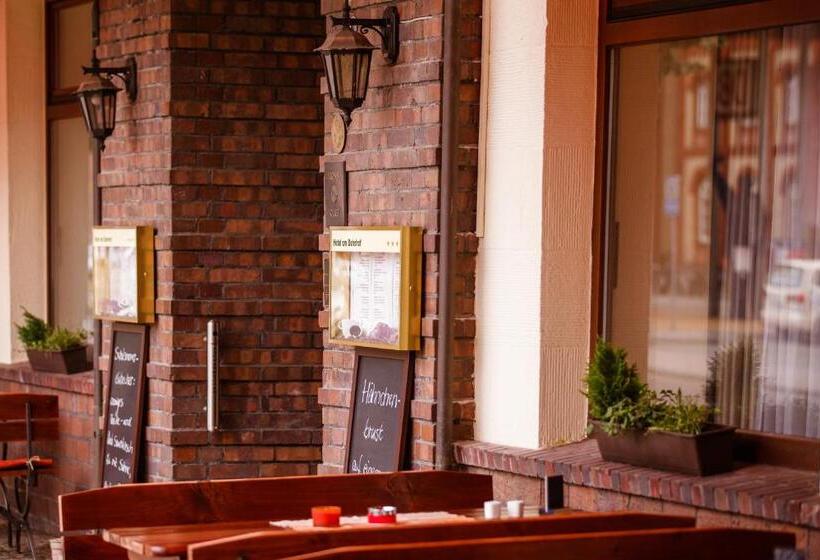 בית מלון כפרי Am Bahnhof