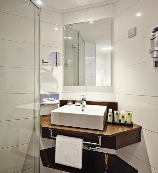 هتل Tropen  Amsterdam