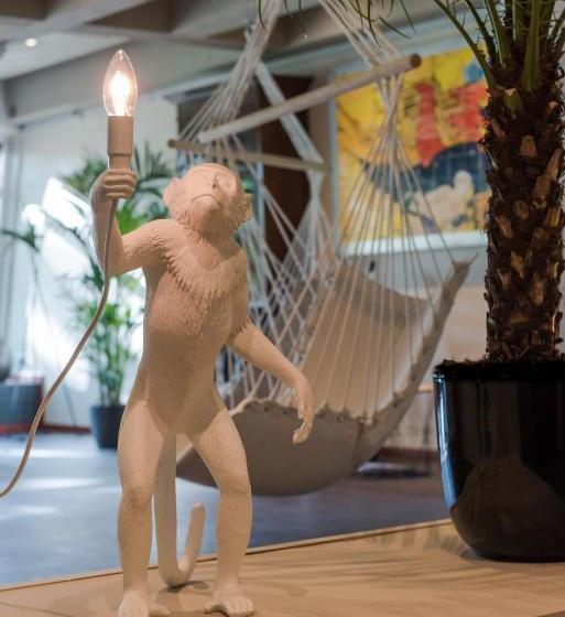 هتل Tropen  Amsterdam