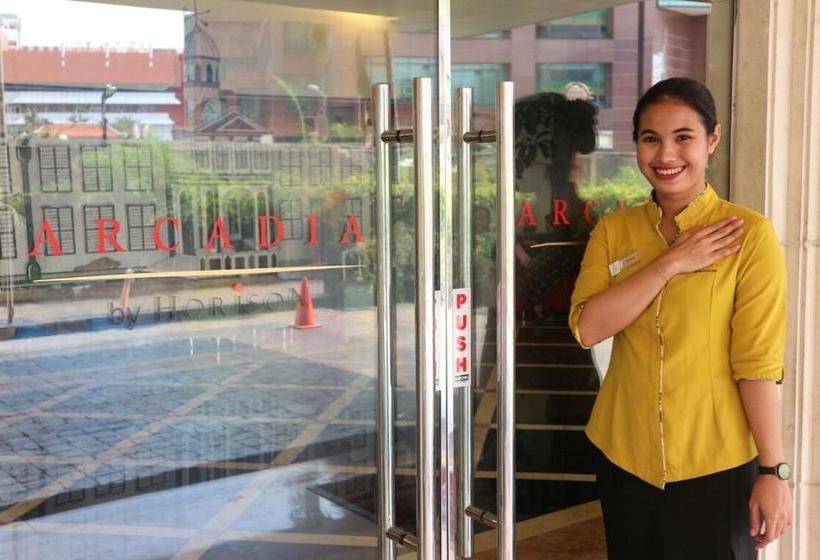 Отель Arcadia Mangga Dua By Horison