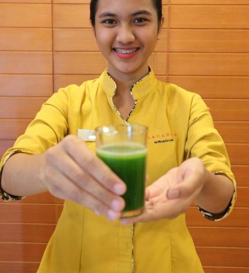 Отель Arcadia Mangga Dua By Horison