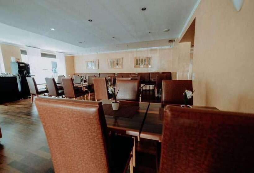 هتل Ars Vivendi Munchen