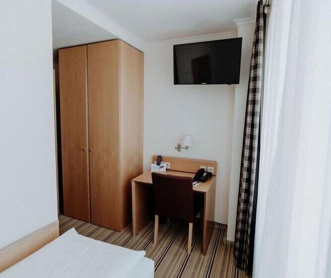 هتل Ars Vivendi Munchen