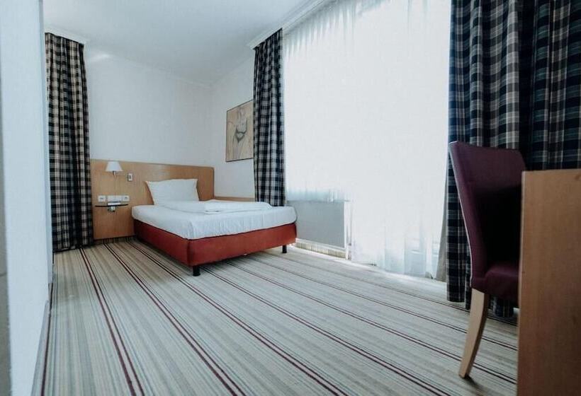 هتل Ars Vivendi Munchen