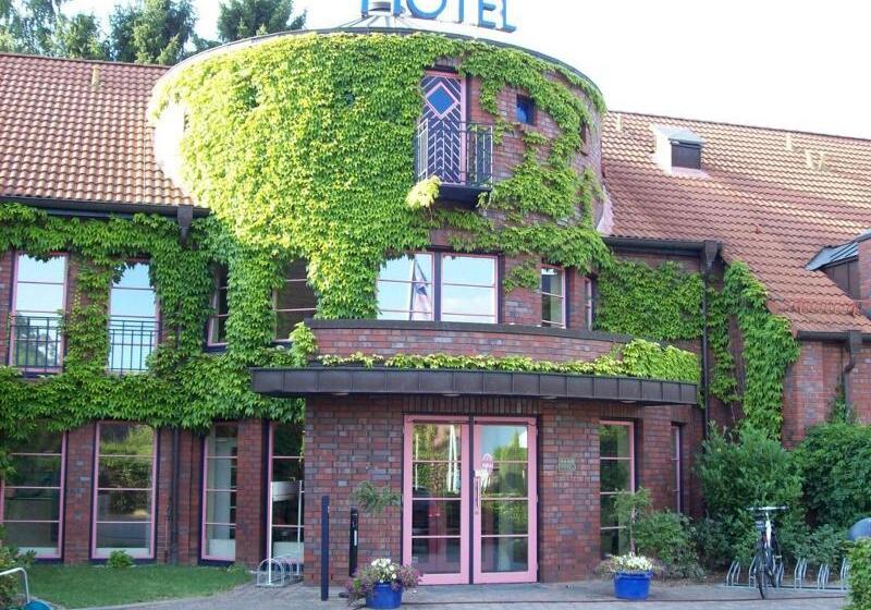 호텔 Arte Schwerin