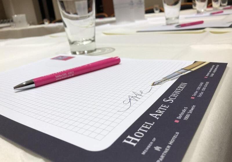 호텔 Arte Schwerin