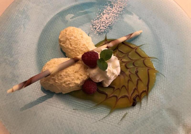 호텔 Arte Schwerin