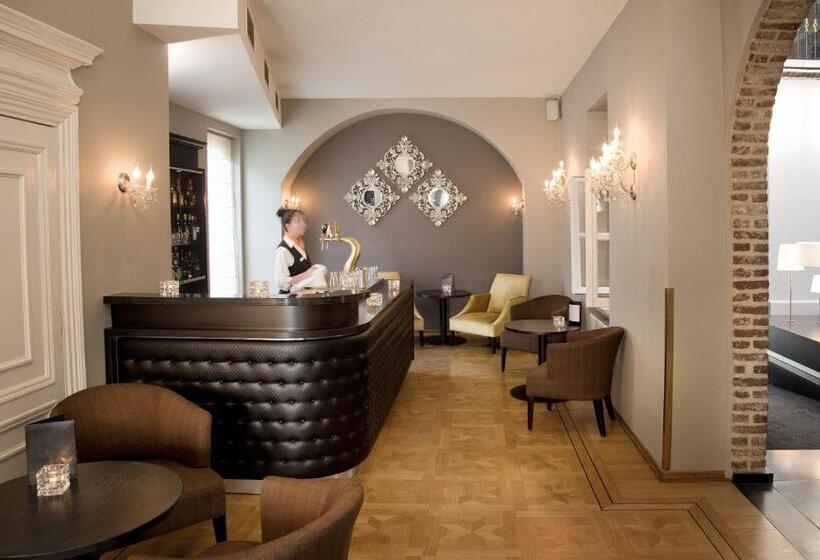 هتل Bilderberg Chateau Holtmuhle