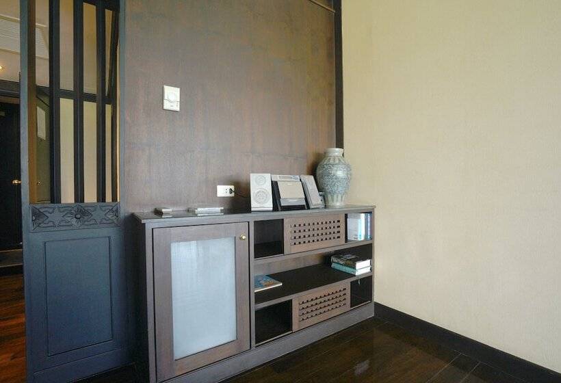 Отель Blue Canyon Country Club