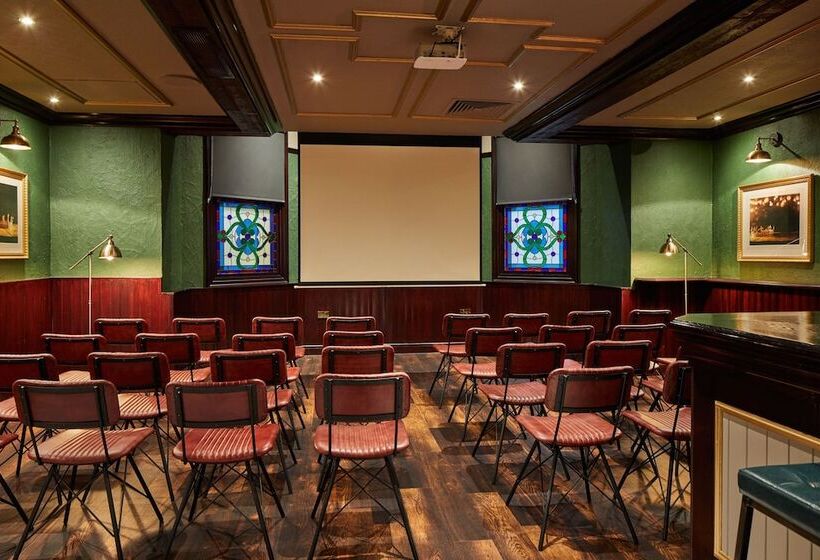 호텔 Bristol Marriott Royal