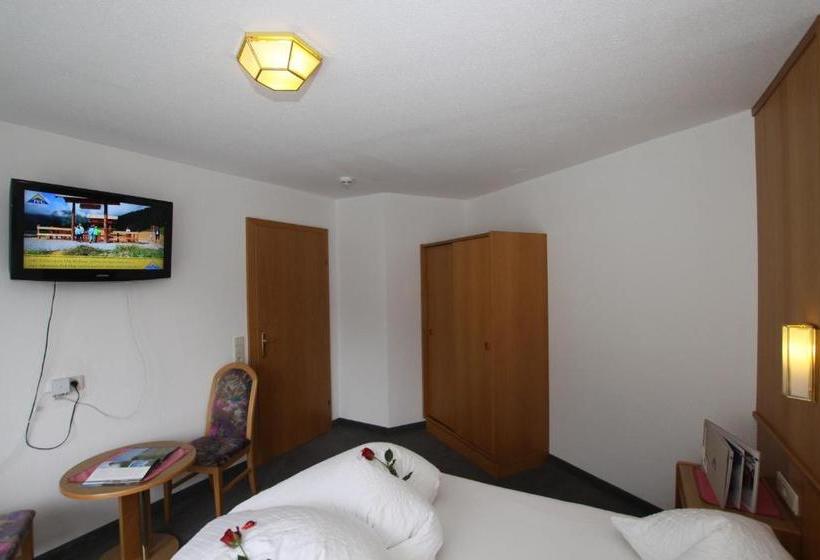 בית מלון כפרי Bärolina