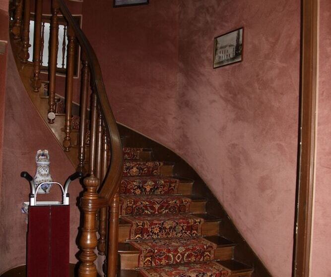 בית מלון כפרי Chateau Des Bondons Ei