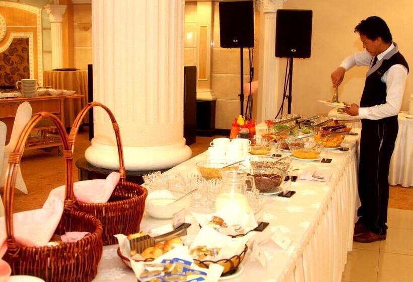 Hotel Chinggis Khaan