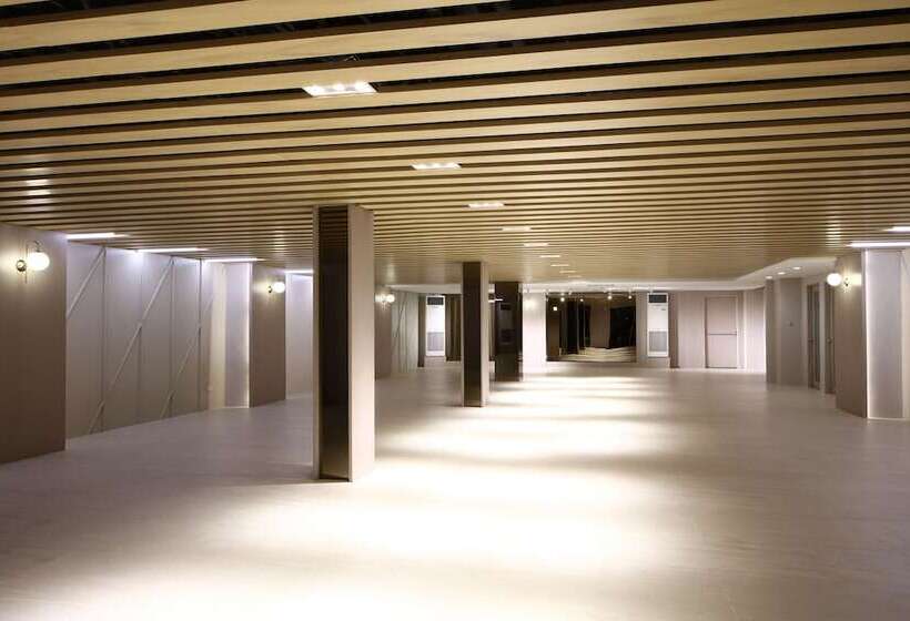 هتل City Garden Suites Manila