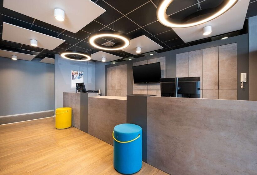 هتل Berlin Lichtenberg