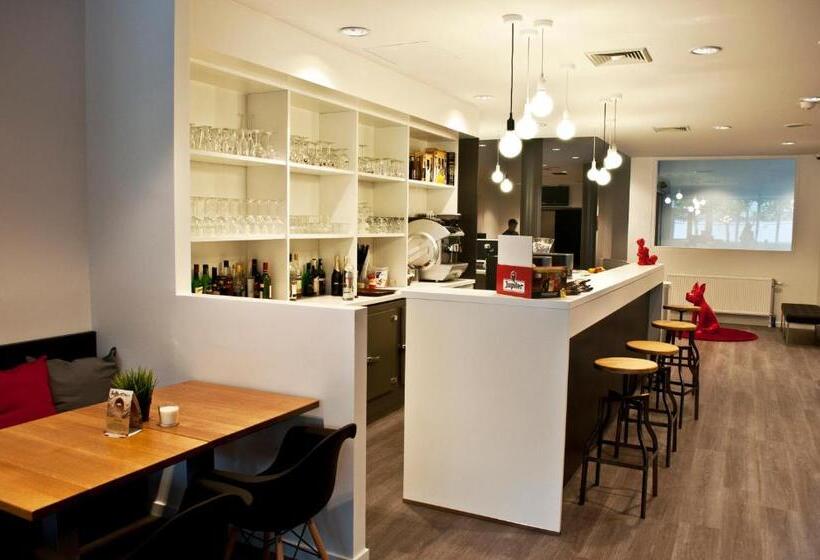 בית מלון כפרי Corsendonk Viane