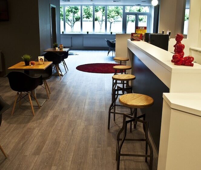 בית מלון כפרי Corsendonk Viane