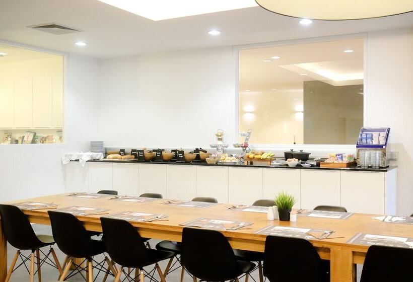 בית מלון כפרי Corsendonk Viane