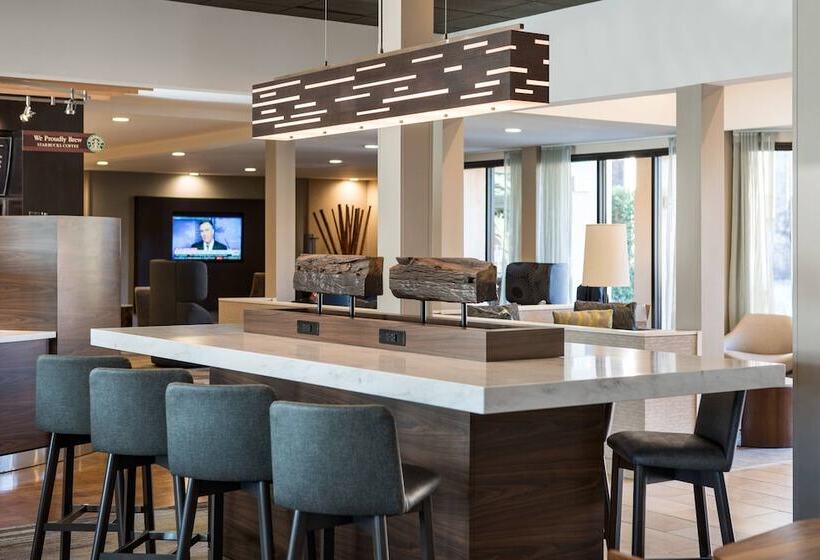 בית מלון כפרי Courtyard Irvine John Wayne Airport/orange County